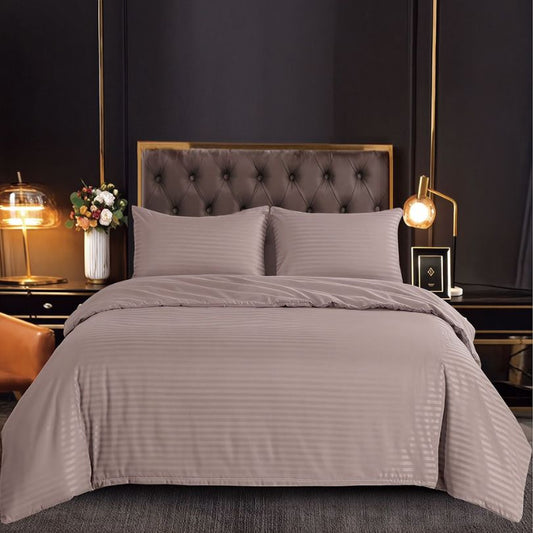 Lenjerie de Pat Damasc 4 Piese cu Elastic – Eleganta si Confort Premium | COD 1537-S