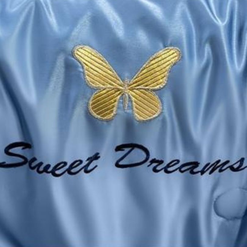 Lenjerie de Pat din Matase cu Pilota – 4 Piese: Eleganta si Rasfat în Dormitorul Tau | COD 0857-S