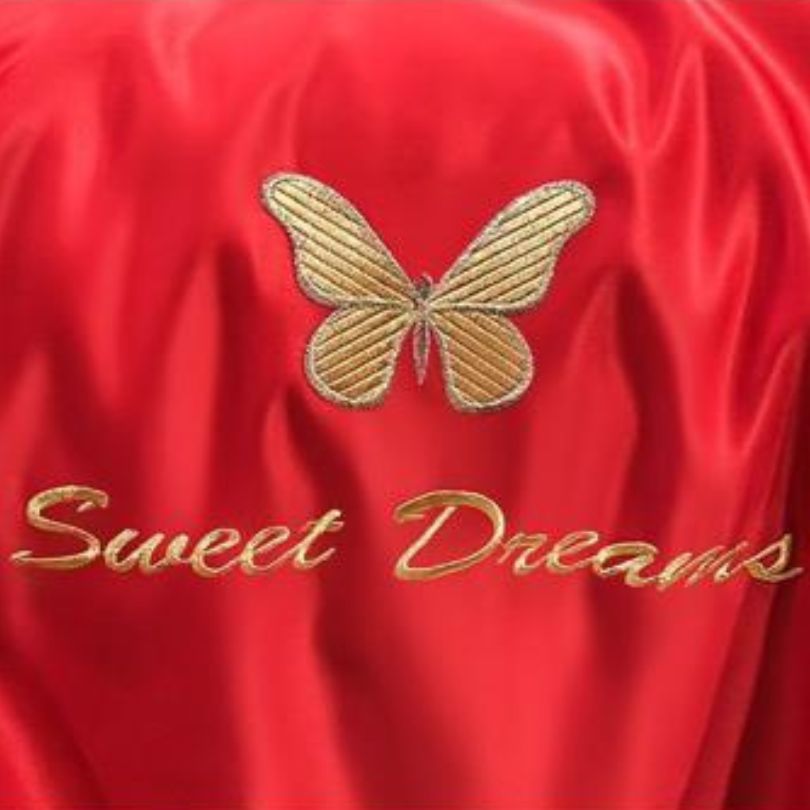 Lenjerie de Pat din Matase cu Pilota – 4 Piese: Eleganta si Rasfat în Dormitorul Tau | COD 0858-S