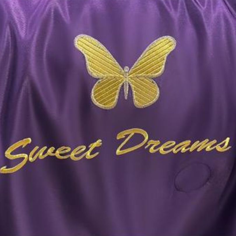 Lenjerie de Pat din Matase cu Pilota – 4 Piese: Eleganta si Rasfat în Dormitorul Tau | COD 0861-S