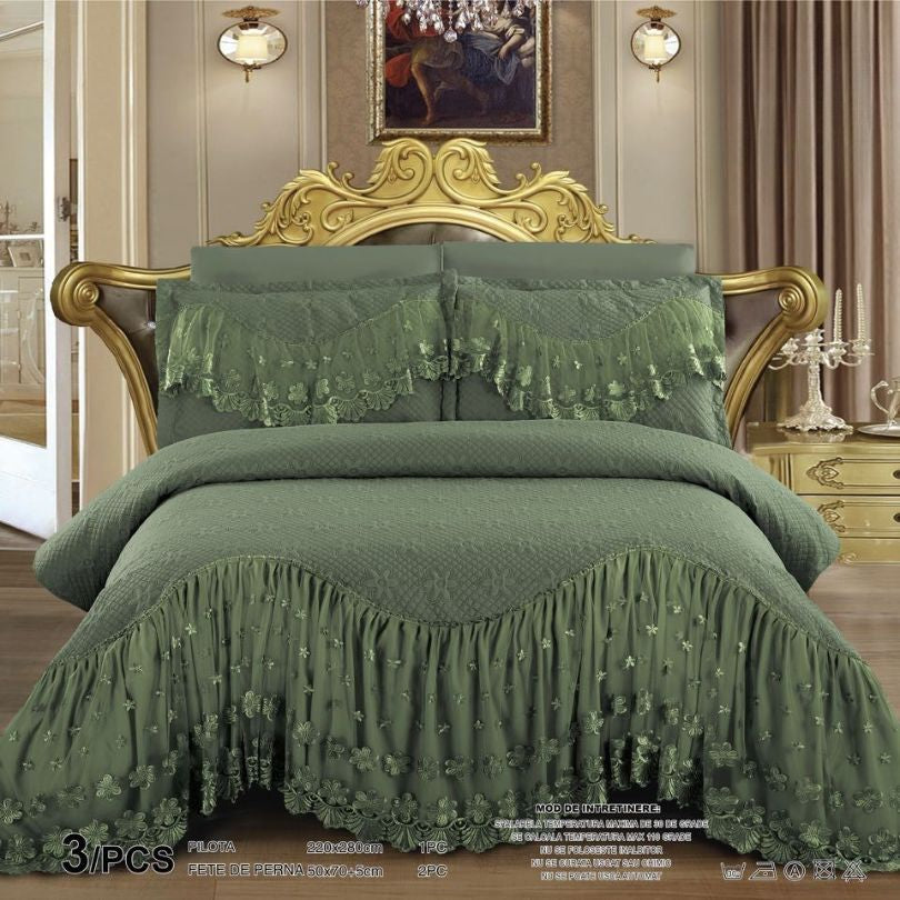 Cuvertura de pat din finet brodat, 3 piese, eleganta si confort pentru dormitor  | 1783-J 