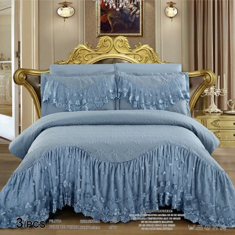 Cuvertura de pat din finet brodat, 3 piese, eleganta si confort pentru dormitor  | 1789-J