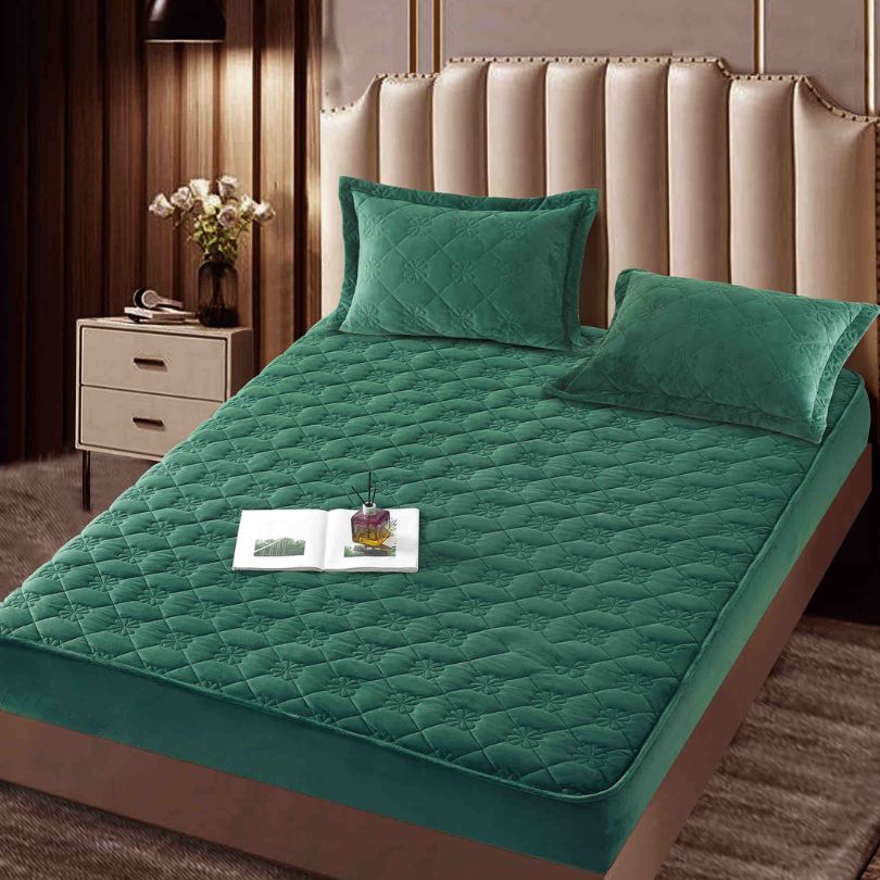 Husa de pat topper catifea – Set complet 3 piese, confort si eleganta pentru patul tau 140X200cm | COD 1550J