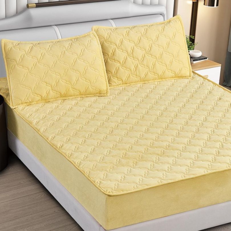 Husa matlasata topper cu 2 fete de perna, protectie si confort și eleganta | 3320-S