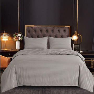 Lenjerie de Pat Damasc 4 Piese cu Elastic – Eleganta si Confort Premium | COD 1520-S