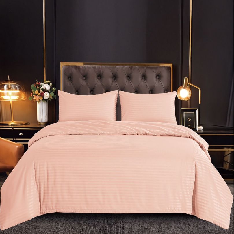 Lenjerie de Pat Damasc 4 Piese cu Elastic – Eleganta si Confort Premium | COD 1536-S