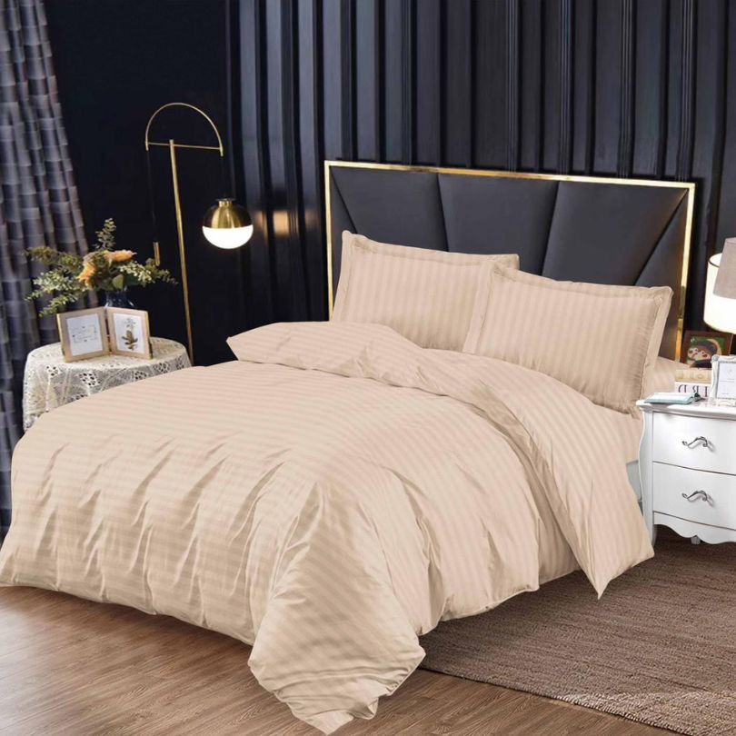 Lenjerie de Pat Damasc 4 Piese cu Elastic – Eleganta si Confort Premium | COD 1618-S