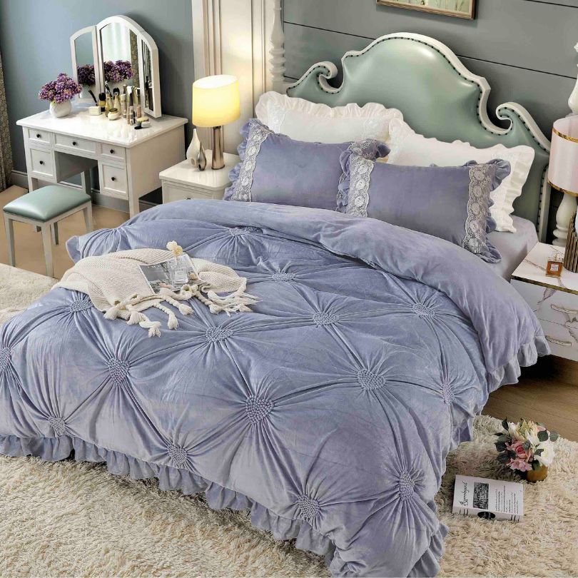 Lenjerie de pat din catifea, 4 piese, ultra fina si eleganta, confort premium |  2421-J 