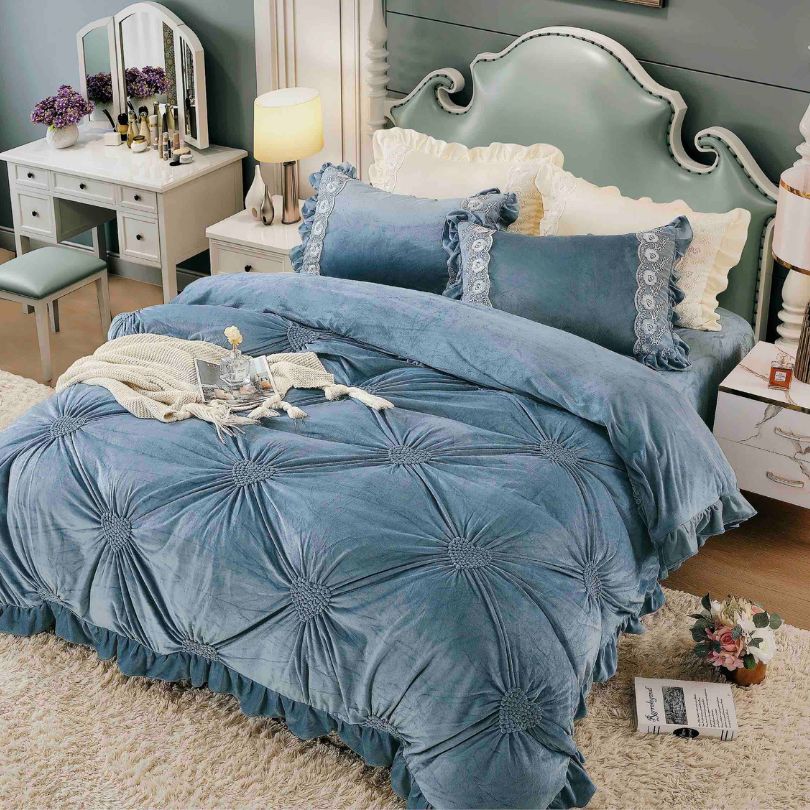 Lenjerie de pat din catifea, 4 piese, ultra fina si eleganta, confort premium |  2425-J