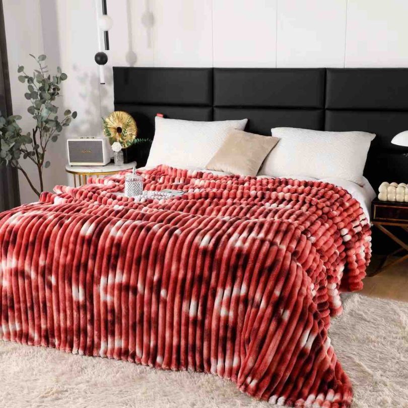 Patura  Cocolino pufoasa, ideala pentru serile reci si momentele cozy  | 2201-J 