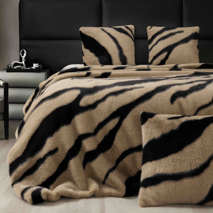 Patura cu Blana de Nurca – 3 Piese | Lux si Caldura pentru Casa Ta | COD 0757-J